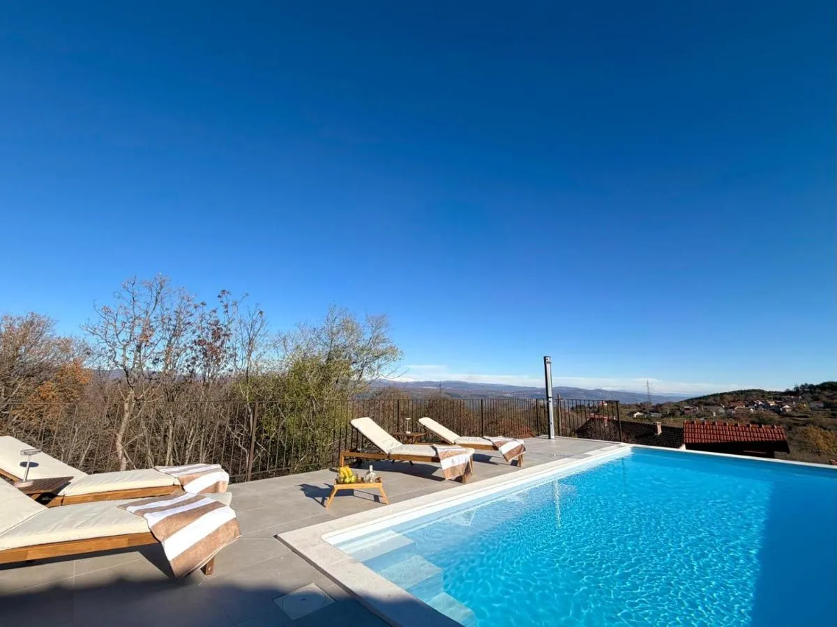 Pool and sun terrace overlooking the Dalmatian countryside